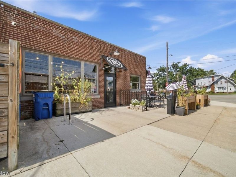 16200 Ernadale Avenue, Cleveland, OH 44111 Photo 40
