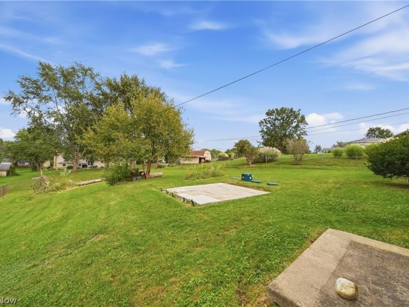 3707 Dauphin Drive NE, Canton, OH 44721 Photo 25