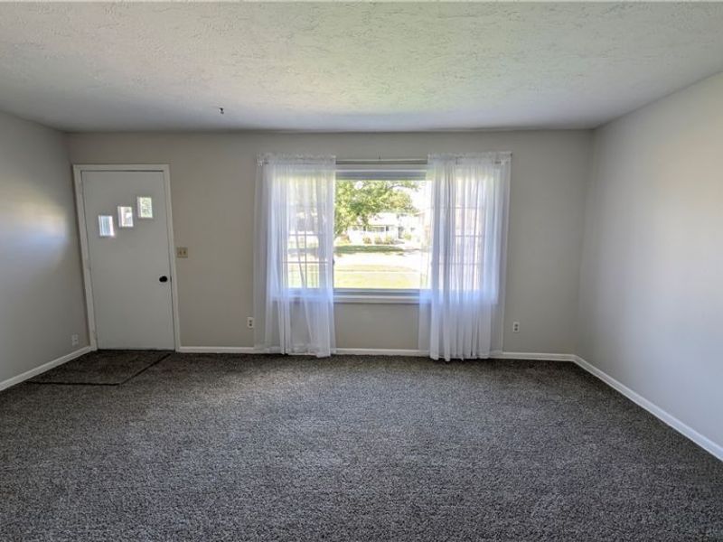 7502 Goldenrod Drive, Mentor on the Lake, OH 44060 Photo 11