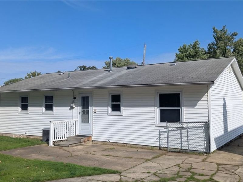 7502 Goldenrod Drive, Mentor on the Lake, OH 44060 Photo 8