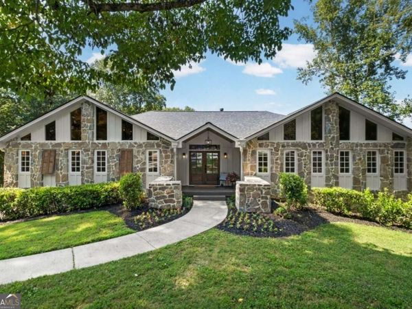 35 Green Chase Court, Roswell, GA 30075