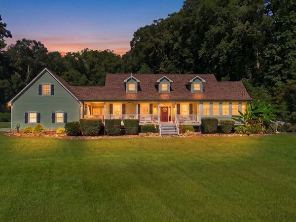 191 Freeman Creek Road, Toccoa, GA 30577