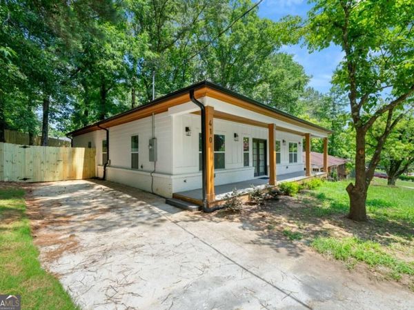 410 Utoy Circle SW, Atlanta, GA 30331