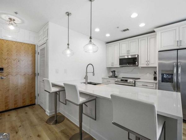 400 W Peachtree Street NW, Unit 705, Atlanta, GA 30308