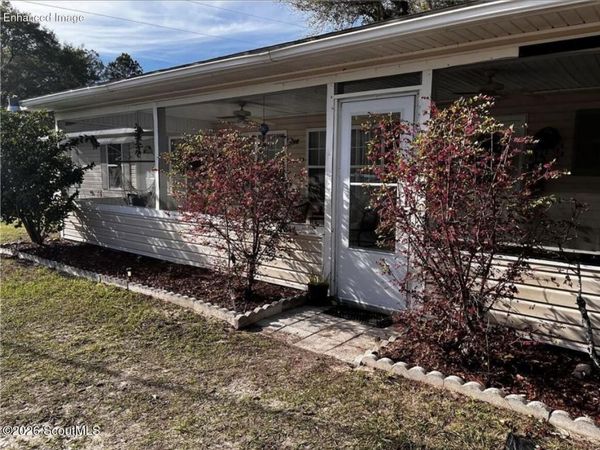 1365 Ballfield Road , Hortense, GA 31543