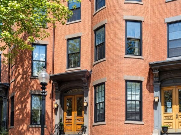 121 Pembroke Street, Unit #3, Boston, MA 02118