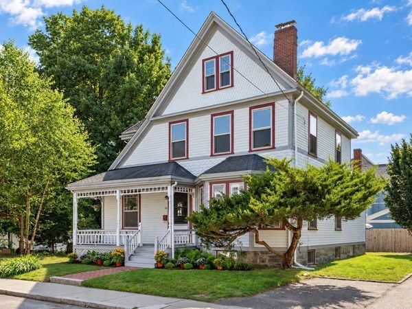26 Walnut Pl, Newton, MA 02460
