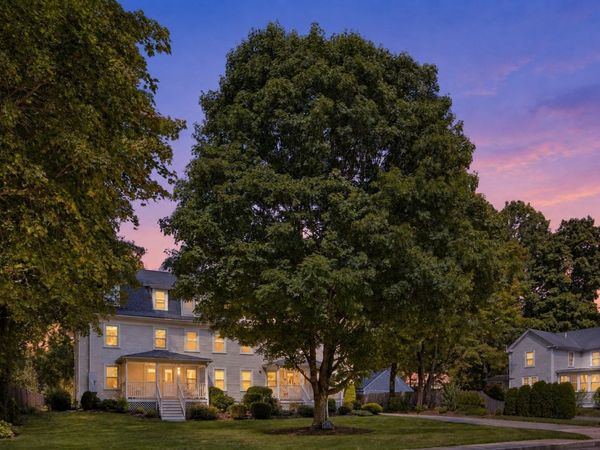 10 Green St, Unit 10, Medfield, MA 02052