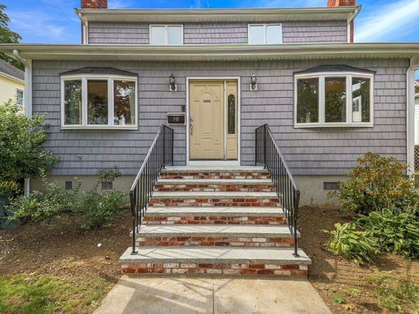 70 Hovey St, Watertown, MA 02472