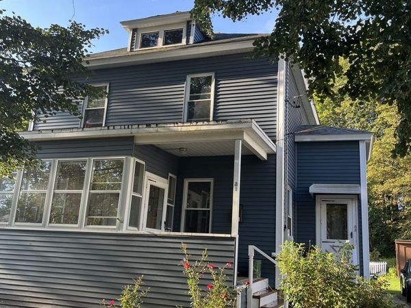 31-33 Cascade St, Fitchburg, MA 01420