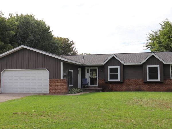 7151 Michael Drive, Hudsonville, MI 49426