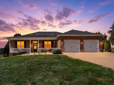 89 BRIAR CREEK CIR, WEYERS CAVE, VA 24486