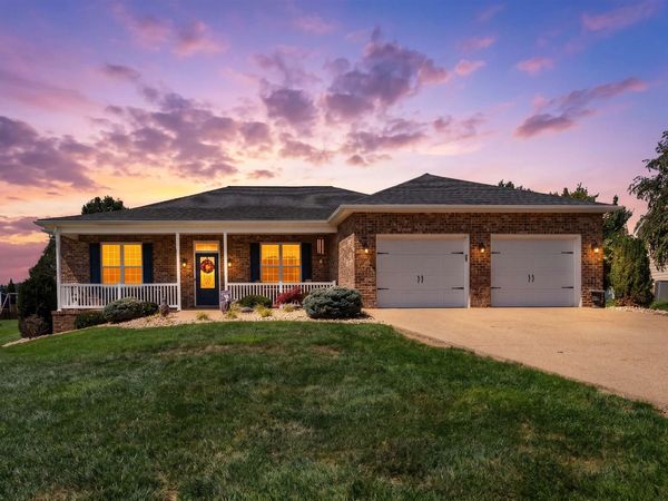 89 BRIAR CREEK CIR, WEYERS CAVE, VA 24486
