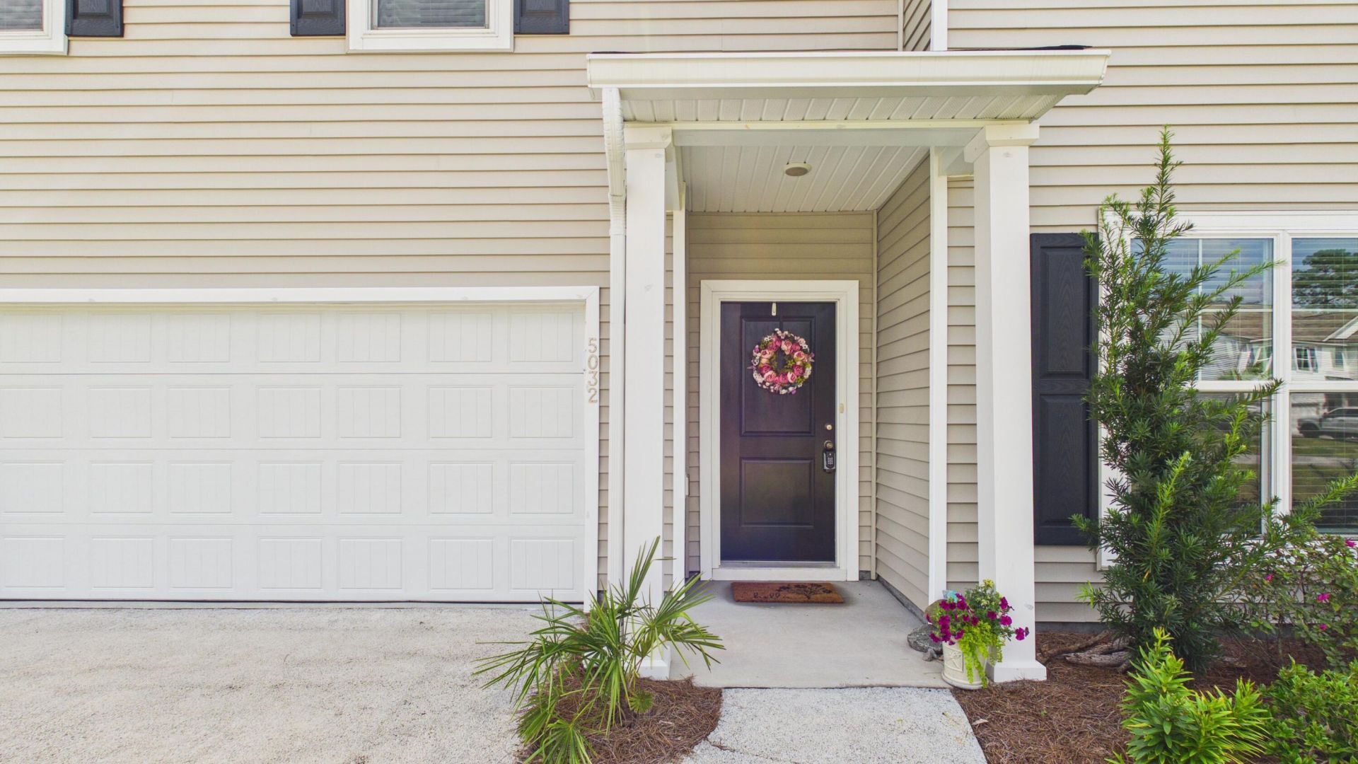 5032 Cranesbill Way Photo 3