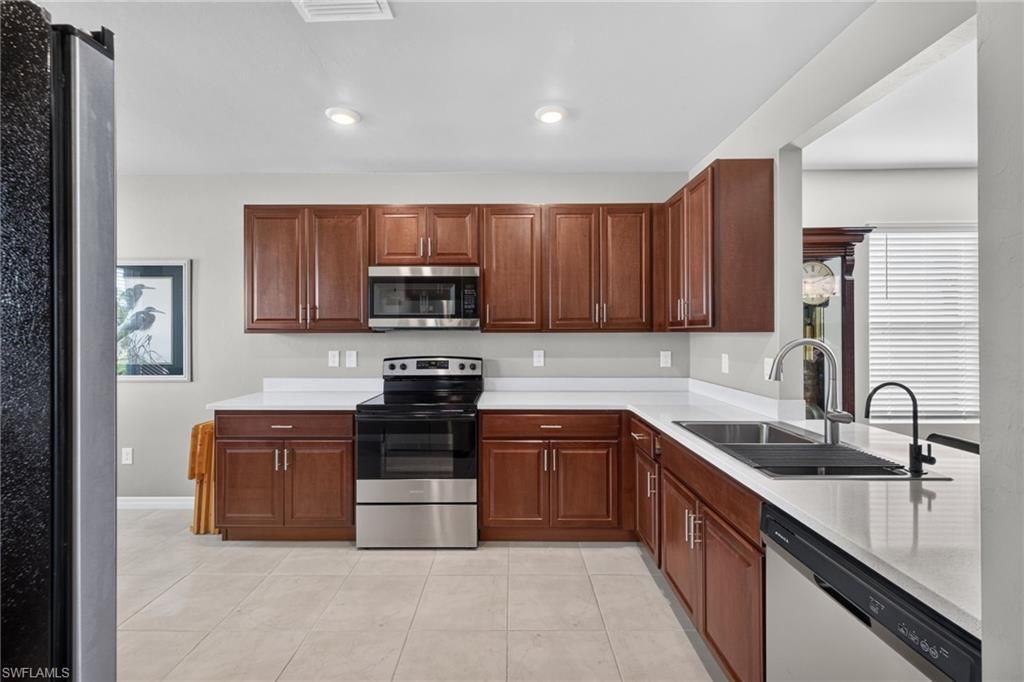 1706 NW 30th Ln , Cape Coral, FL 33993 Photo