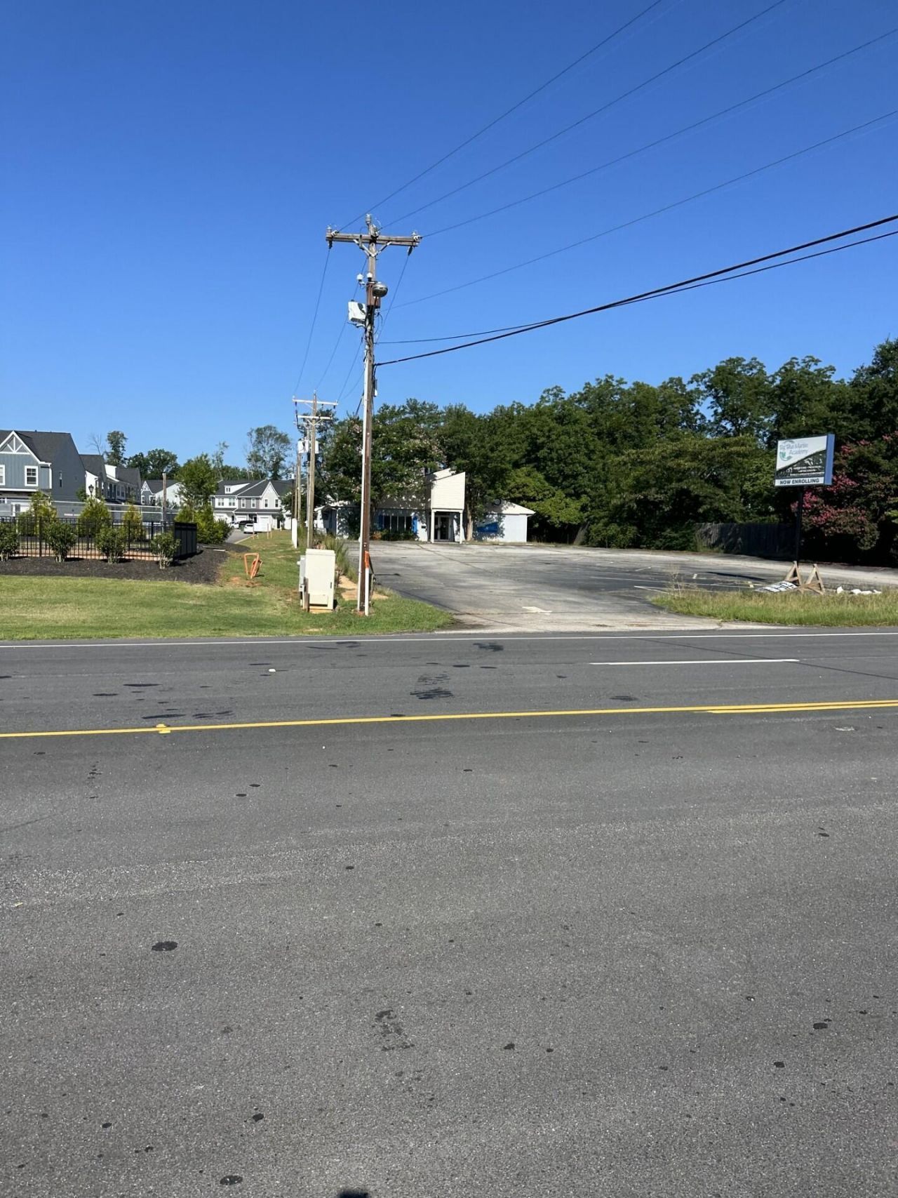 715 N Main Street  Photo 4