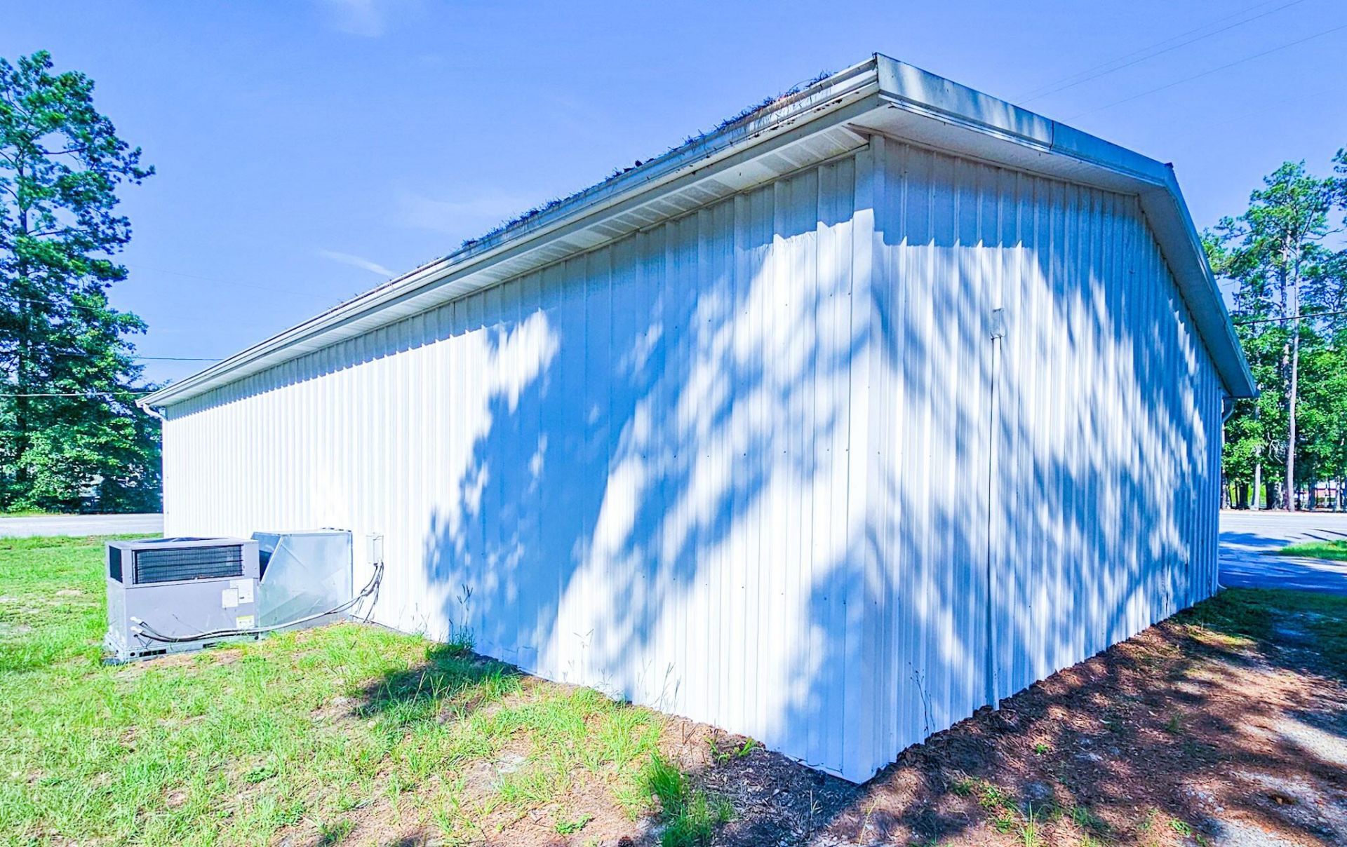 2414 Jefferies Highway  Photo 4