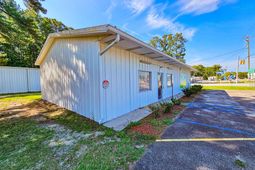 2414 Jefferies Highway  photo 4