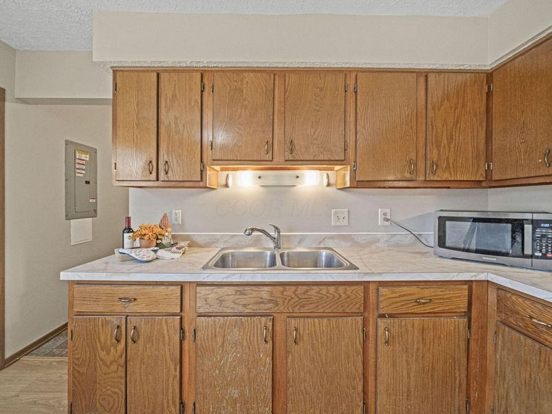 140 Blendon Road, West Jefferson, OH 43162 Photo 13