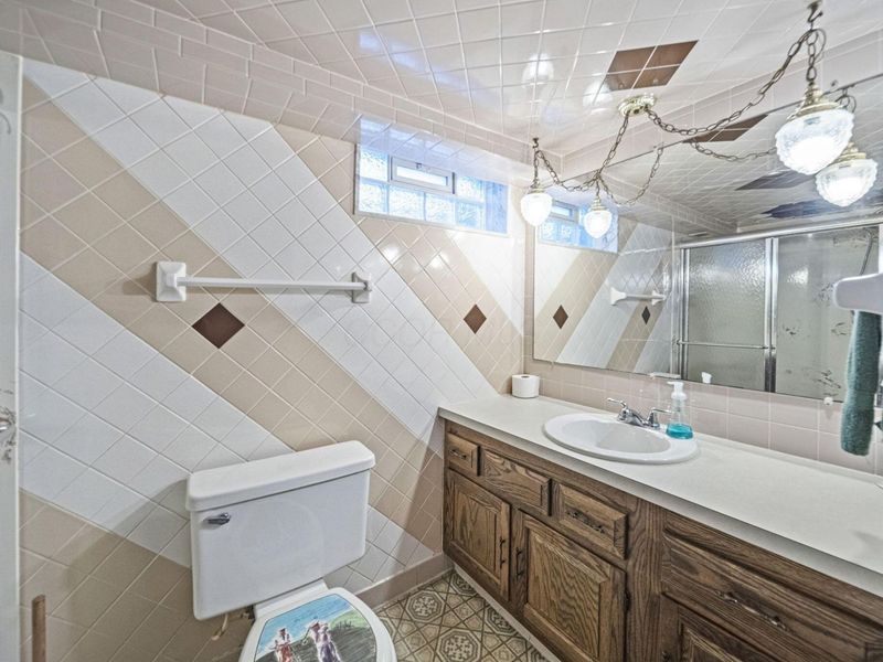 6599 Charles Road , Westerville, OH 43082 Photo 29