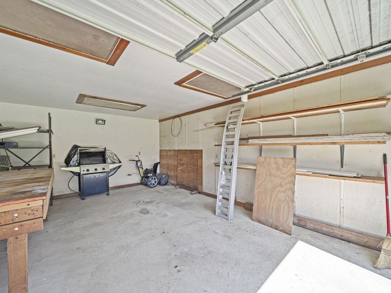 6599 Charles Road , Westerville, OH 43082 Photo 38