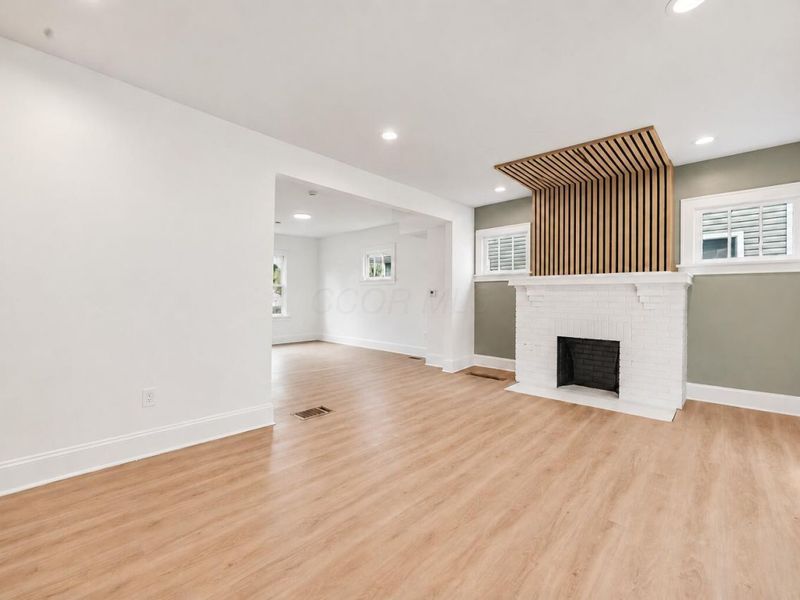 1465 Genessee Avenue, Columbus, OH 43211 Photo 9