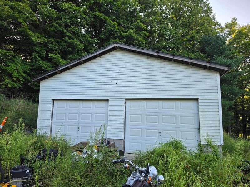 7715 Marietta Road SE, Bremen, OH 43107 Photo 2
