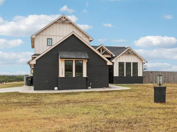 2288 County Road 1335 , Blanchard, OK 73010