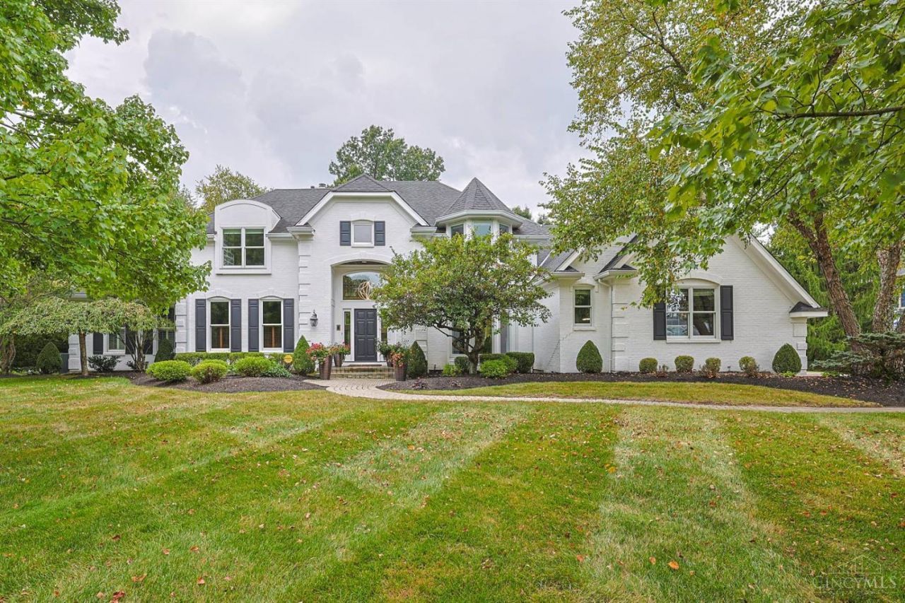 7675 Foxgate Lane, Indian Hill, OH 45243 Main Photo