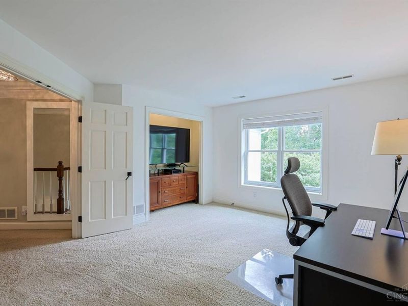 7675 Foxgate Lane, Indian Hill, OH 45243 Photo 27