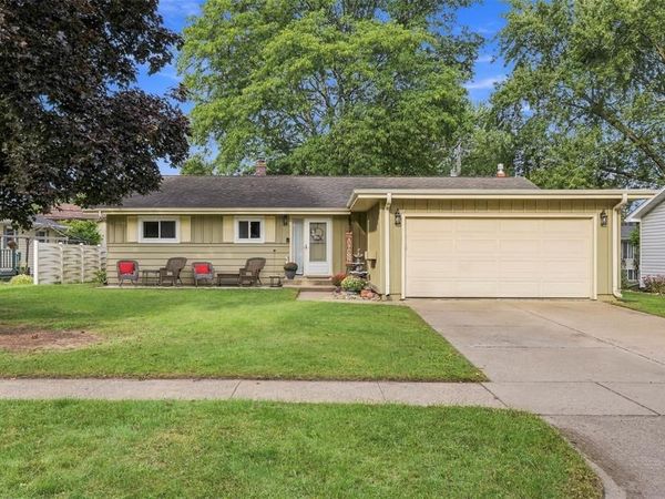 2810 Sherman Street, Eau Claire, WI 54701
