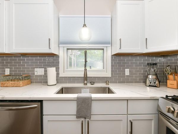 8969 W Hustis STREET, Milwaukee, WI 53224