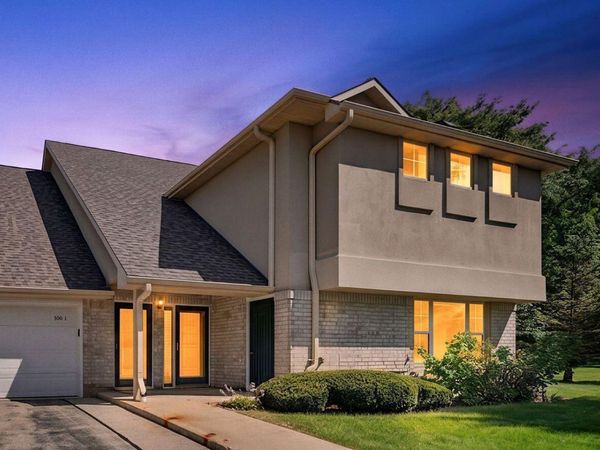 9056 W Elm COURT, Unit C, Franklin, WI 53132