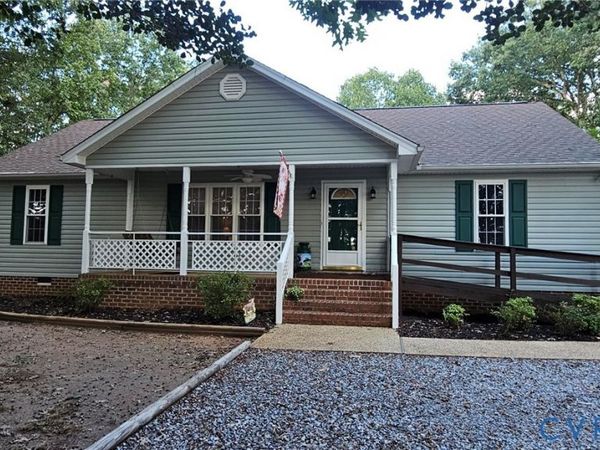 6845 BEAVER POND Road , Amelia Courthouse, VA 23002