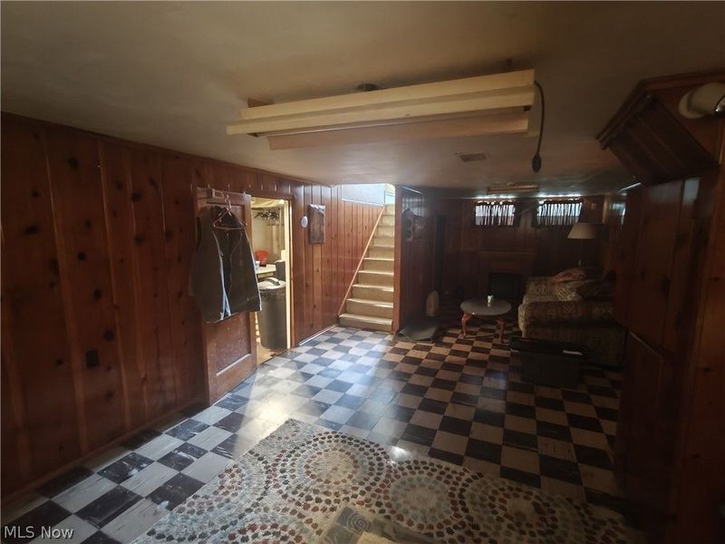 15717 Munn Road, Cleveland, OH 44111 Photo 18