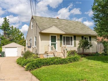 2909 33rd Street NE, Canton, OH 44705