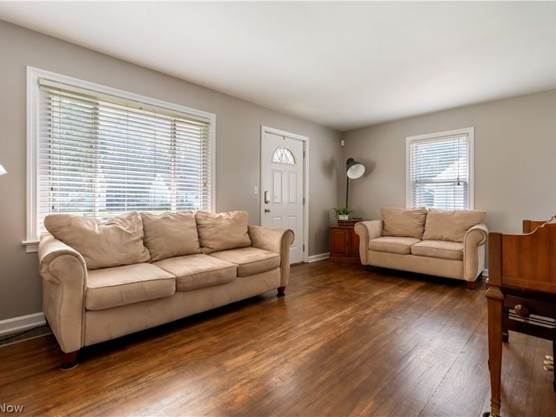 2909 33rd Street NE, Canton, OH 44705 Photo 6