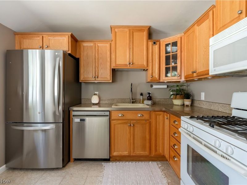 2909 33rd Street NE, Canton, OH 44705 Photo 8