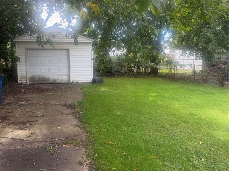 12516 Rexford Avenue, Cleveland, OH 44105 Photo 11