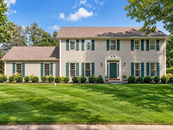 15195 Roswell Court, Granger, IN 46530