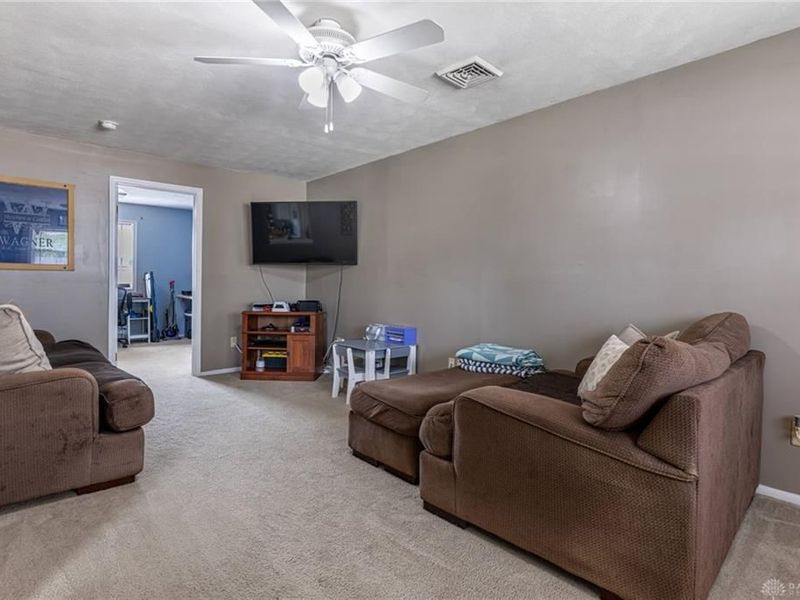 238 Fitchland Drive, Fairborn, OH 45324 Photo 11