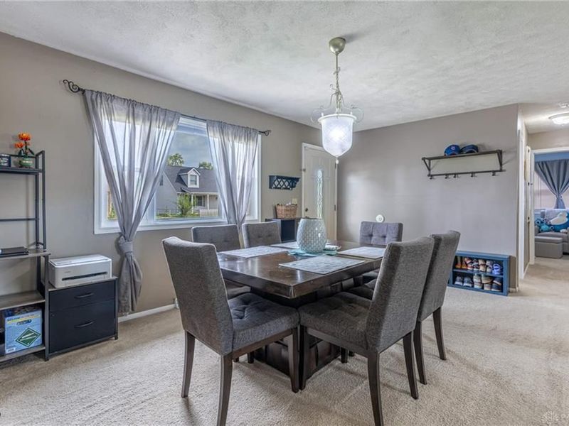 238 Fitchland Drive, Fairborn, OH 45324 Photo 3