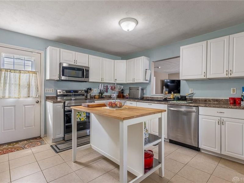 238 Fitchland Drive, Fairborn, OH 45324 Photo 6