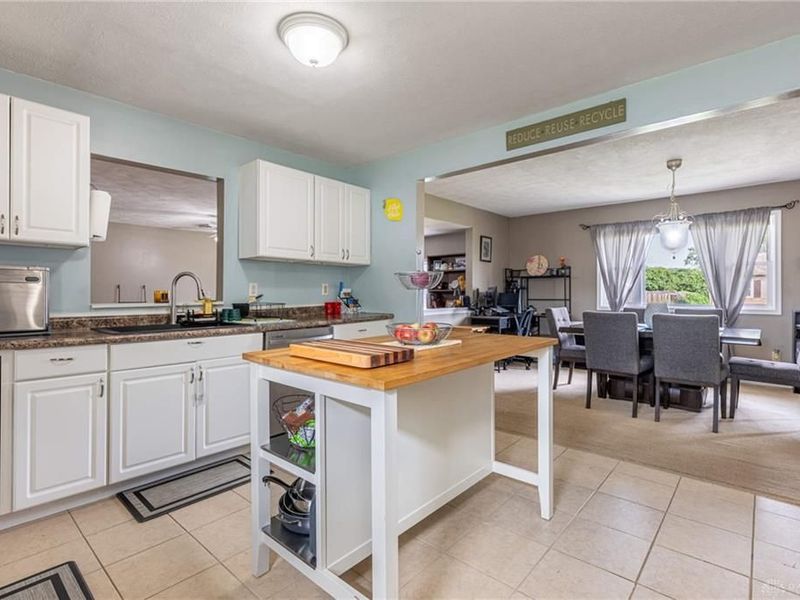 238 Fitchland Drive, Fairborn, OH 45324 Photo 8
