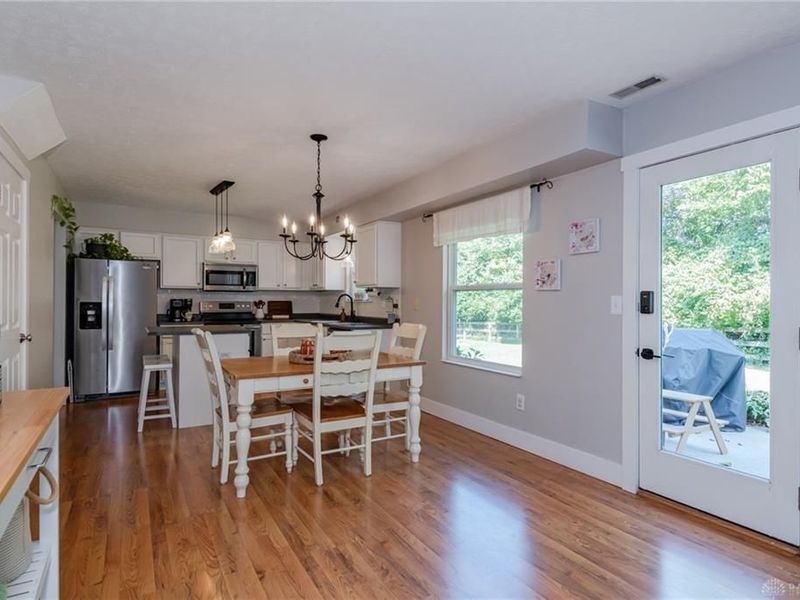 71 Lakeview Drive, Franklin, OH 45005 Photo 14