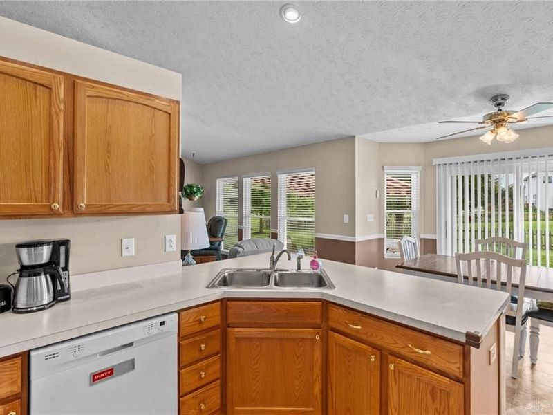 1086 Deercreek Drive, Beavercreek Township, OH 45324 Photo 15