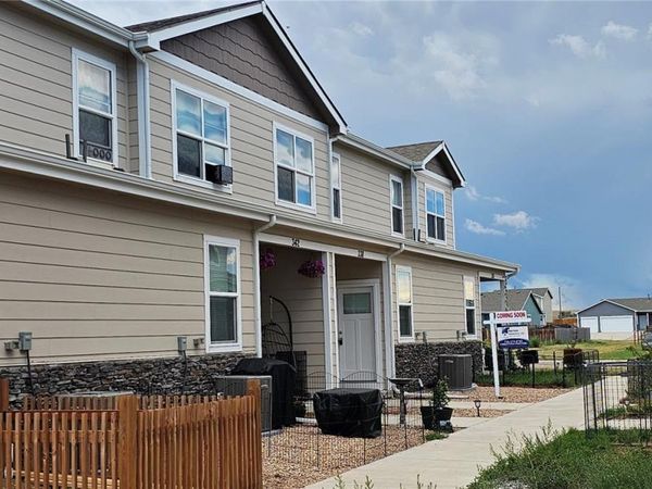 338 S 4th Court , Deer Trail, CO 80105