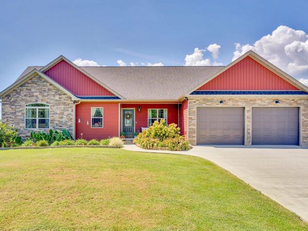 84 York Road , La Fayette, GA 30728
