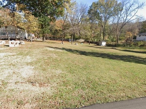 5649 Webster Avenue, Kansas City, KS 66104
