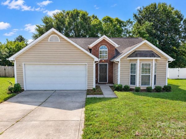 12704 Cumberland Crest Drive , Huntersville, NC 28078